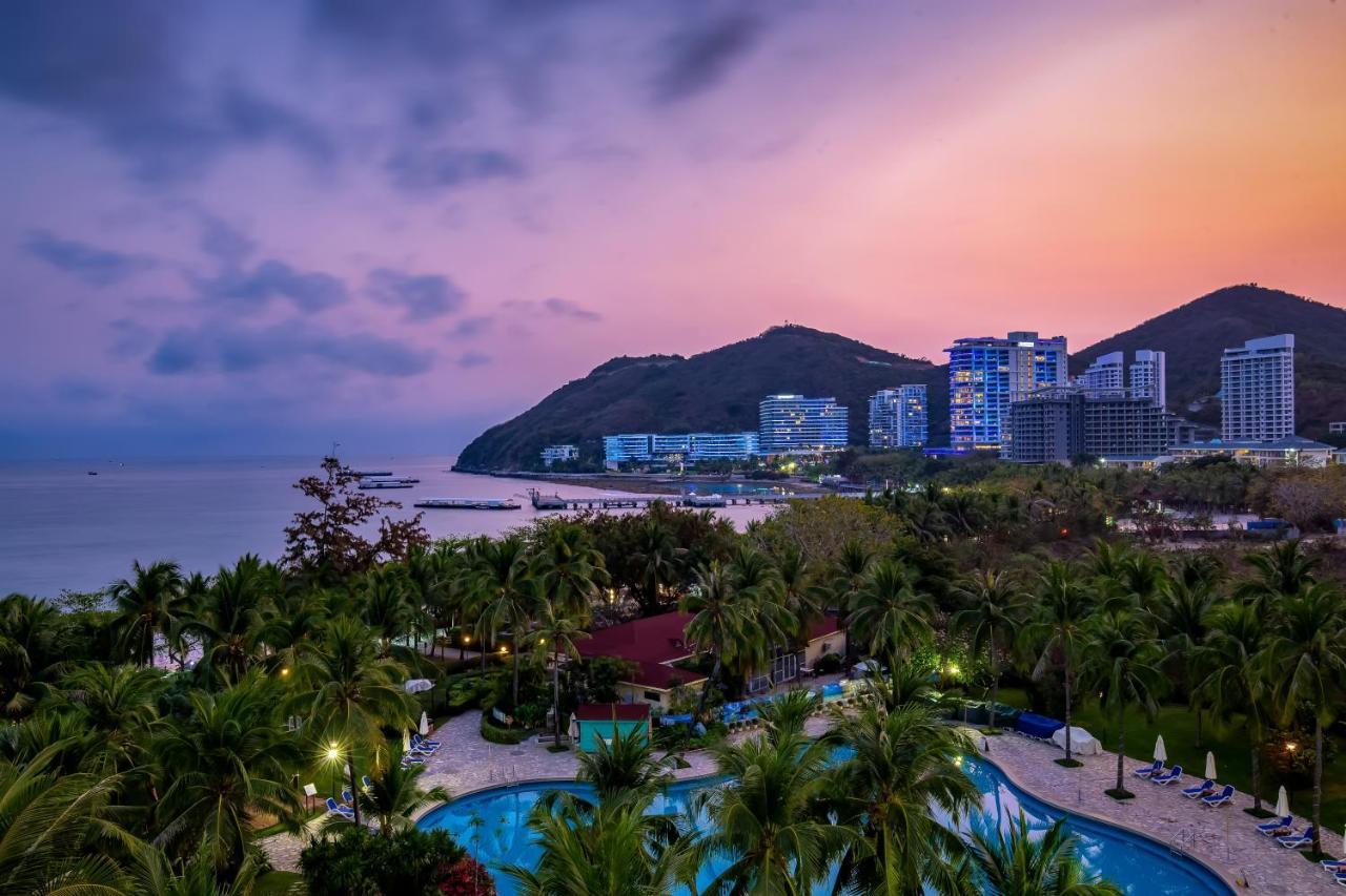 Sunshine Resort Intime Sanya Exterior photo