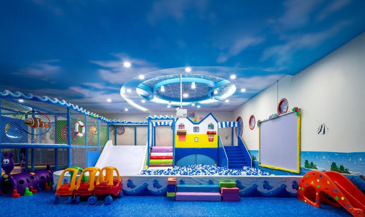 Sunshine Resort Intime Sanya Exterior photo